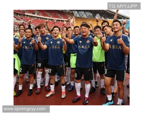 足球明星与中国的友谊:他们如何影响中国足球的发展与文化交流